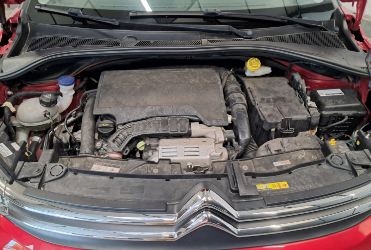 Citroën C3  III 1.2 PureTech 110 Shine EAT6 - CAMERA  - SUIVI ENTRETIEN - DISTRI OK -