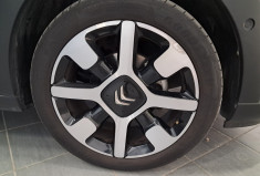 Citroën C3  III 1.2 PureTech 110 Shine EAT6 - CAMERA  - SUIVI ENTRETIEN - DISTRI OK -