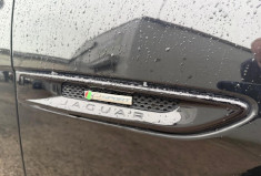 Jaguar F-Pace 240ch R-Sport *TOIT PANO OUVRANT *CAMERA *SIEGES CHAUFFANTS