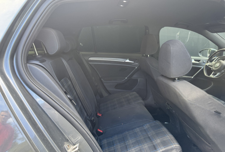 Volkswagen Golf  VII 5 Portes Phase 2 GTE 1.4 TSI 16V 204 Hybrid Blue Motion DSG6