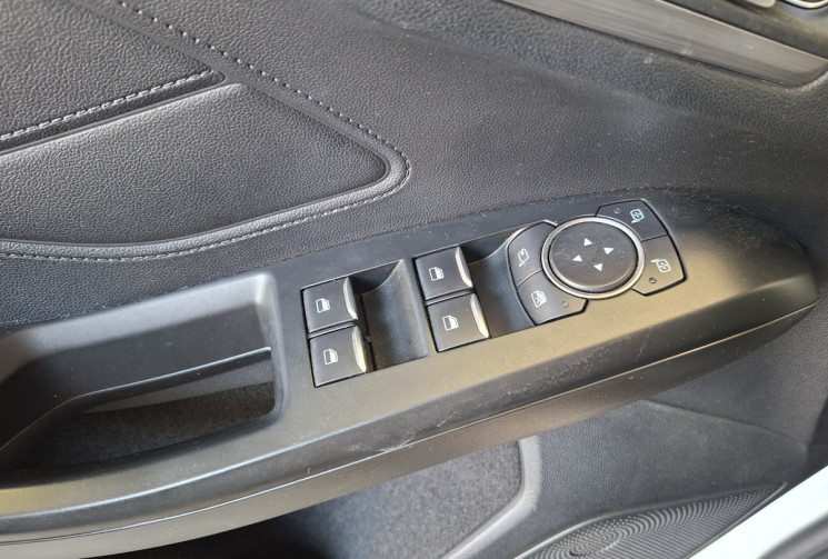 Ford Focus IV 1.0  SCTI ECOBOOST TITANIUM