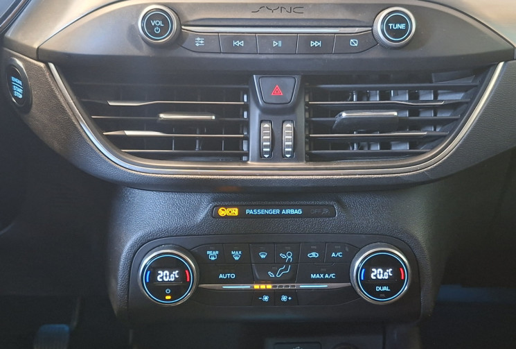 Ford Focus IV 1.0  SCTI ECOBOOST TITANIUM