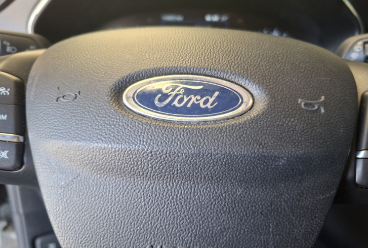 Ford Focus IV 1.0  SCTI ECOBOOST TITANIUM