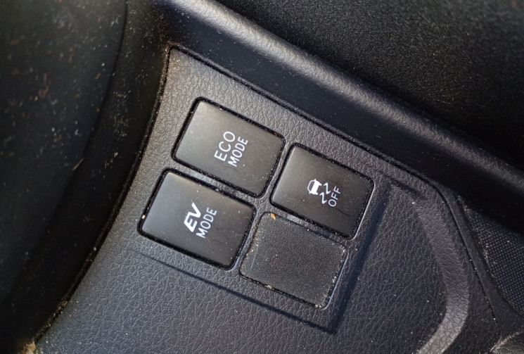 Toyota Yaris 1.5 VVTi 100 Hybrid E-CVT GR Sport