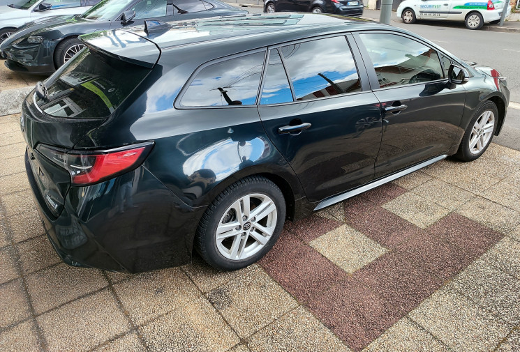 Toyota COROLLA TOURING SPT 122h BV CVT Dynamic Business