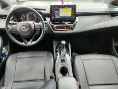 Toyota COROLLA TOURING SPT 122h BV CVT Dynamic Business
