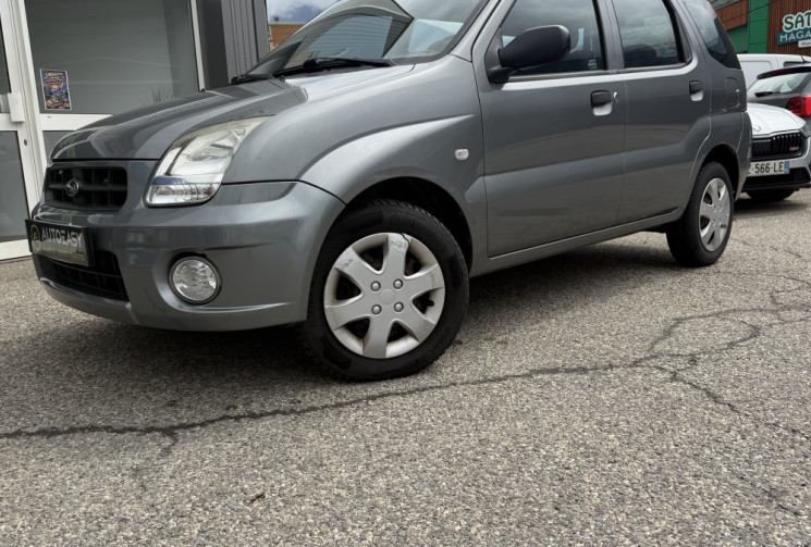 Subaru JUSTY 1.5i 4X4 phase 2 99 cv