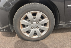 Peugeot 207 3 portes 1.4 e 16V 90cv