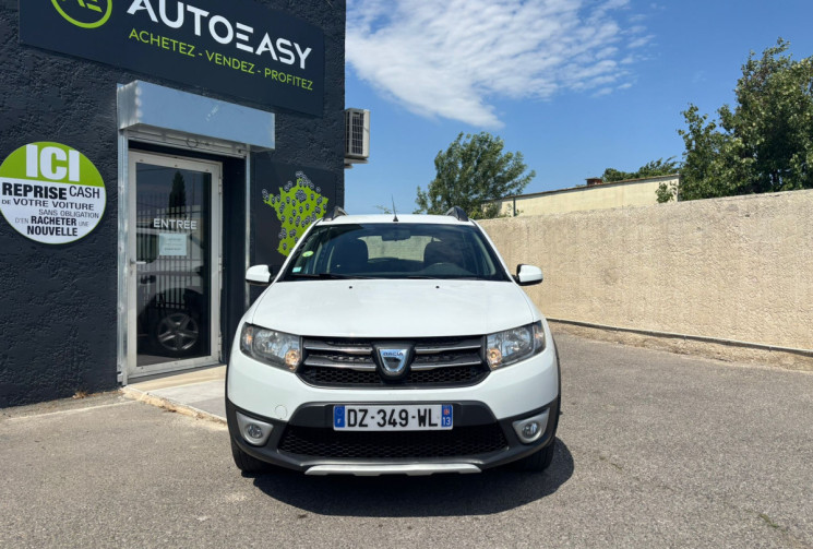 Dacia Sandero STEPWAY 1.5 DCI 90 CLIM / GPS / CT OK / DISTRIBUTION  ET RÉVISION OK / GARANTIE 6 MOIS