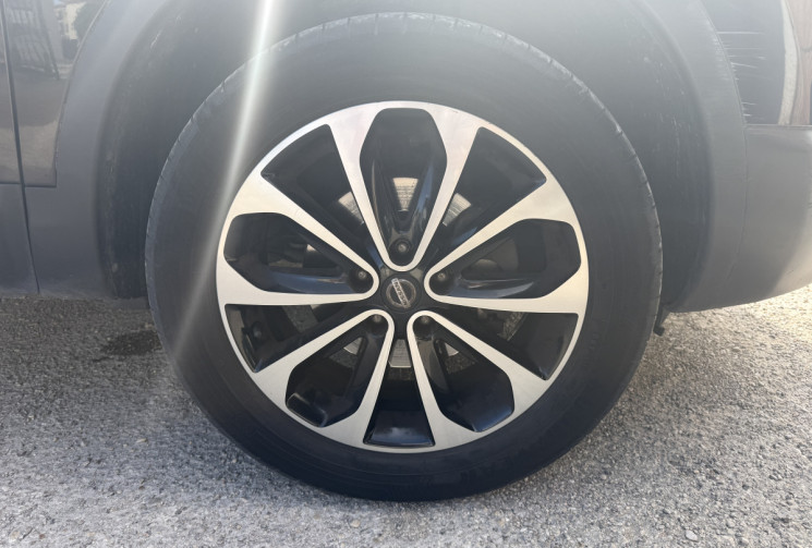 Nissan Qashqai  1.5 dCi 110cv Tekna / Toit Panoramique / Caméra 360 / GPS / Très Faible Kilométrage 