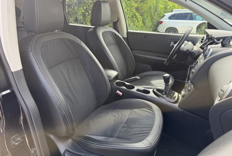 Nissan Qashqai  1.5 dCi 110cv Tekna / Toit Panoramique / Caméra 360 / GPS / Très Faible Kilométrage 