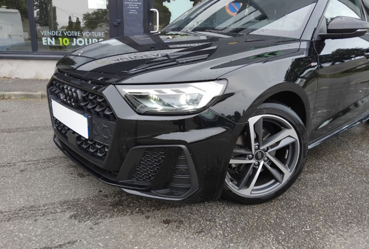 Audi A1  Sportback 30 1.0 TFSI S-Tronic7 116ch SLINE - 1°Main