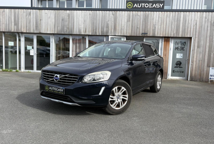 Volvo XC60 PHASE 2 D4 2.0 TDI FWD GEARTRONIC 190 MOMENTUM / TOIT OUVRANT / GARANTIE 12 MOIS