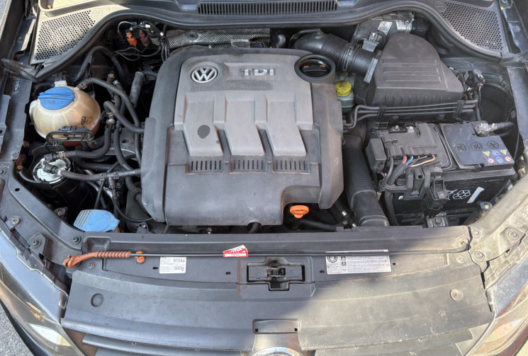 Volkswagen Polo 1.2 TDI 75cv Confortline 3p / 184000km / 2012 
