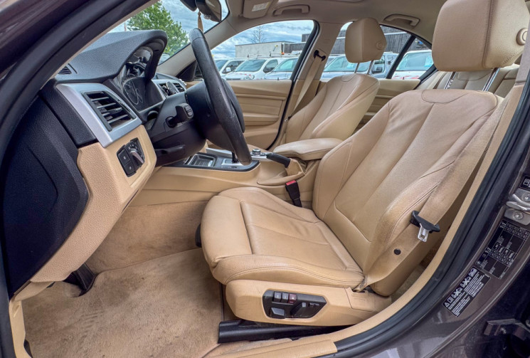 BMW Série 3 335i ActiveHybrid 3 Luxury Batterie neuve Toit Ouvrant Head Up Hifi Caméra Cuir Keyless