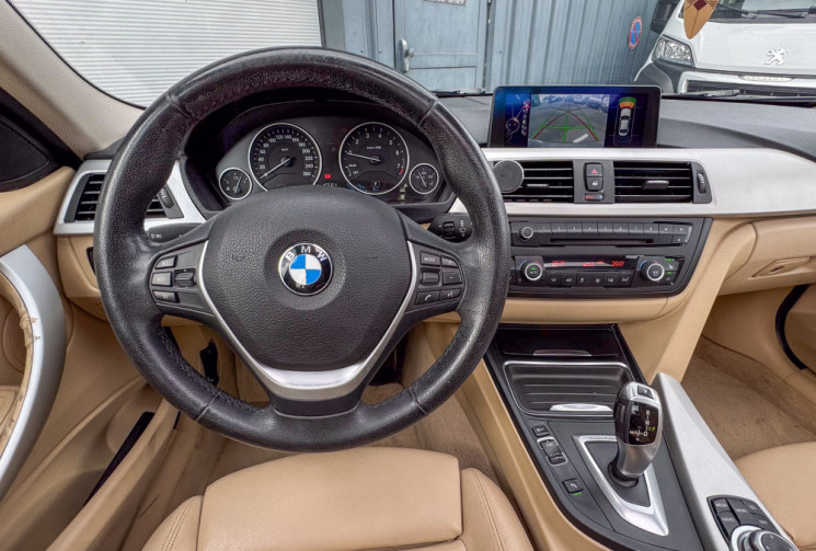 BMW Série 3 335i ActiveHybrid 3 Luxury Batterie neuve Toit Ouvrant Head Up Hifi Caméra Cuir Keyless