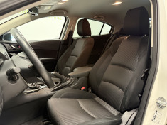 Mazda 3 Première main III Hatchback 2.2 SkyActiv-D 16V S&S 150 ch Trophée Andros