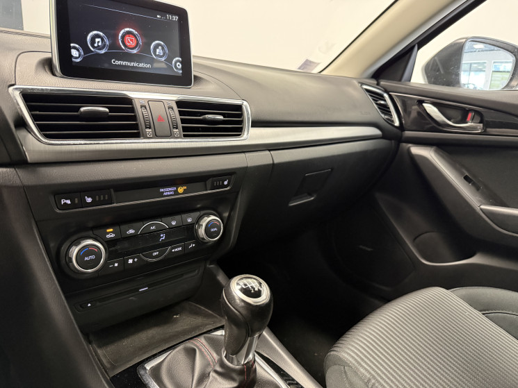 Mazda 3 Première main III Hatchback 2.2 SkyActiv-D 16V S&S 150 ch Trophée Andros
