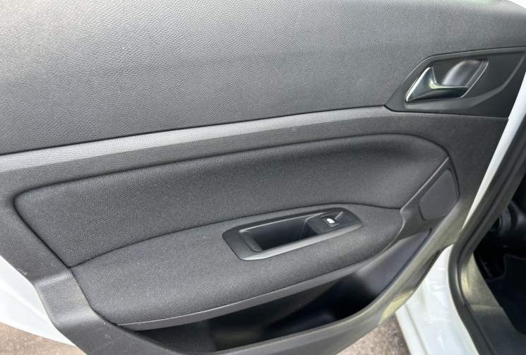 Peugeot 308 1.6 HDI 115 ACCES