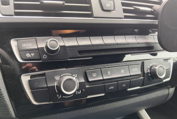 BMW Série 2 Cabriolet 218d 150ch Sport