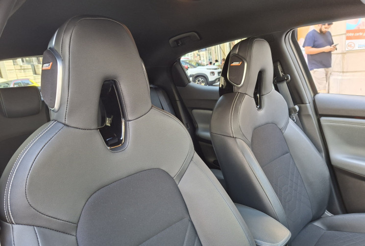 Nissan Juke 1.0 DIG-T 117 CH TEKNA BOSE CAM 360° CARPLAY...