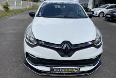 Renault Clio IV 1.6 16V TURBO EDC 6 200 CV 