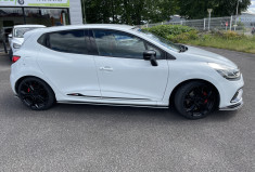 Renault Clio IV 1.6 16V TURBO EDC 6 200 CV 