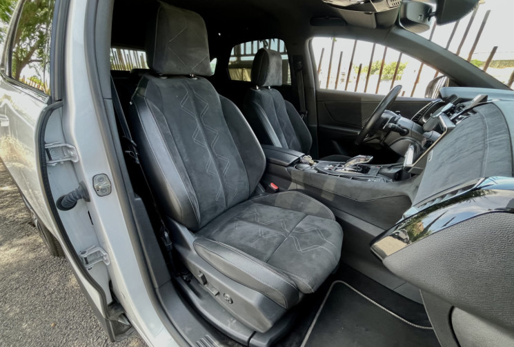 DS DS 7 Crossback BlueHDi 2.0 180ch Performance Line + EAT8 / Suivi d'entretien