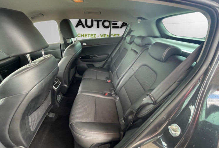 Kia Sportage 1.6 CRDI / 136 CH / MHEV / BLACK EDITION 