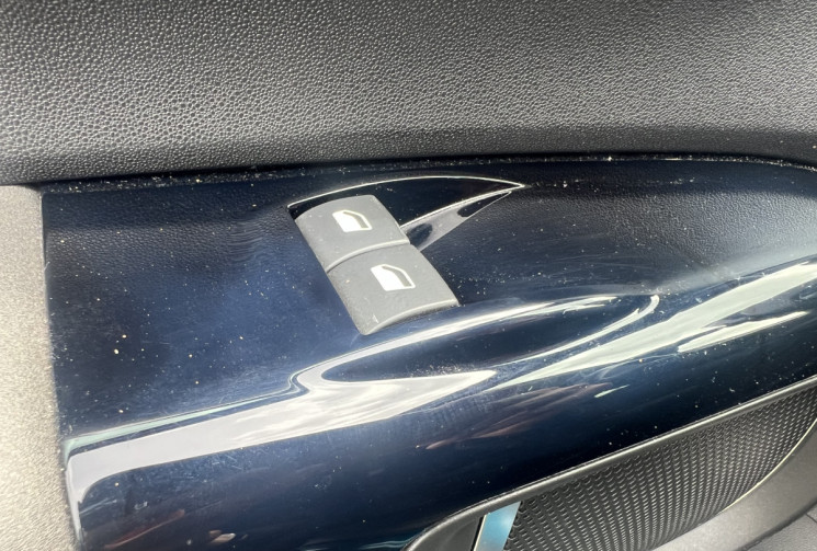 Citroën C4 CACTUS 1.2i PURETECH 110 BVA / Caméra de recul / Radar de recul / Carplay 