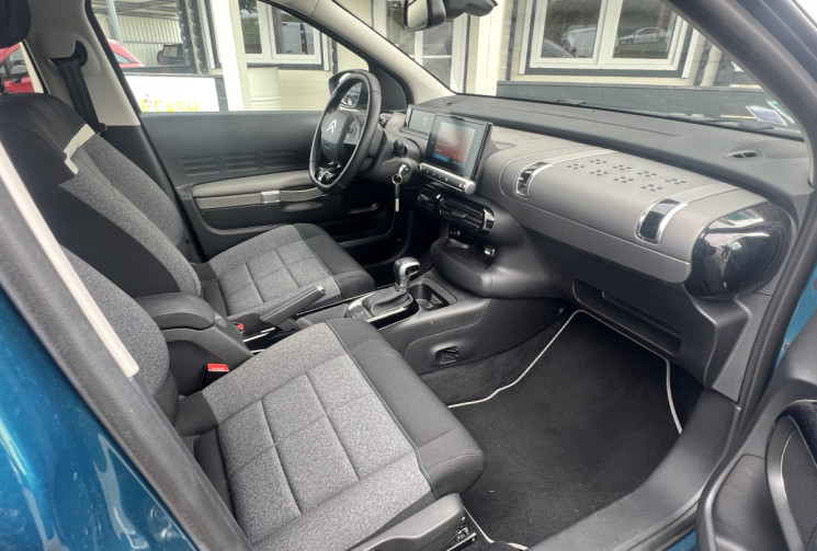 Citroën C4 CACTUS 1.2i PURETECH 110 BVA / Caméra de recul / Radar de recul / Carplay 