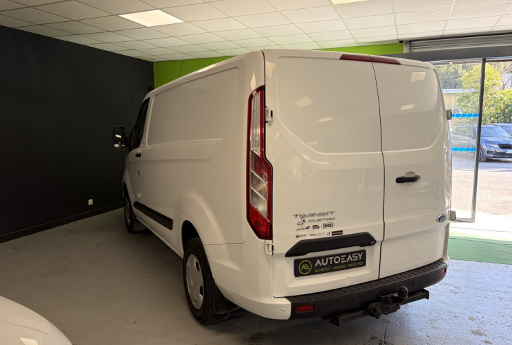 Ford TRANSIT CUSTOM FG 2.0 TDCI 130 CH TREND BUSINESS KIT BOIS + ATTELAGE