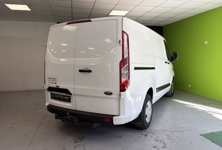 Ford TRANSIT CUSTOM FG 2.0 TDCI 130 CH TREND BUSINESS KIT BOIS + ATTELAGE