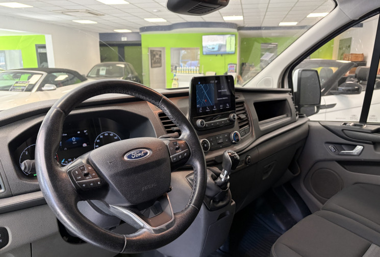 Ford TRANSIT CUSTOM FG 2.0 TDCI 130 CH TREND BUSINESS KIT BOIS + ATTELAGE
