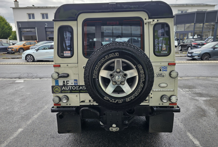Land-Rover Defender Phase 2 SW 2.4 TDCI 4WD Break 16V 122 cv