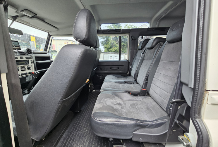 Land-Rover Defender Phase 2 SW 2.4 TDCI 4WD Break 16V 122 cv