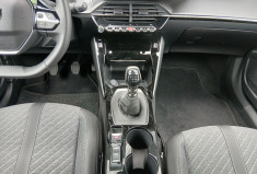 Peugeot 2008  Phase 2 1.2 THP ALLURE / SEULEMENT 700KMS !!!