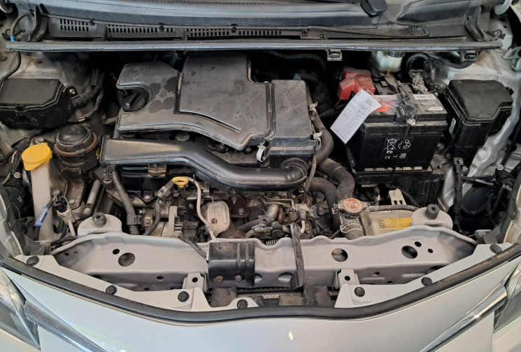 Toyota Yaris 1.0 VVTi 12V 69  France  - 1ERE MAIN - REVISEE - 