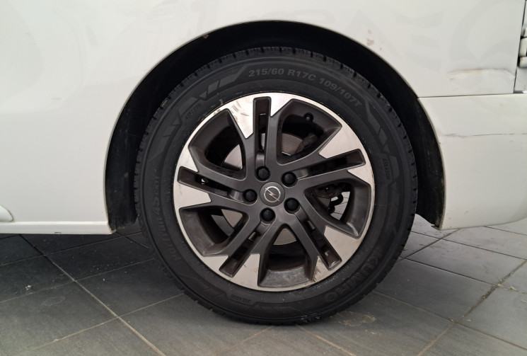Opel VIVARO FOURGON L2 MEDIUM 2.0 DIESEL 180 PACK BUSINESS - CAMERA - ATTELAGE 