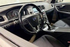 Volvo V60 Finition Momentum Suivi d’entretien complet