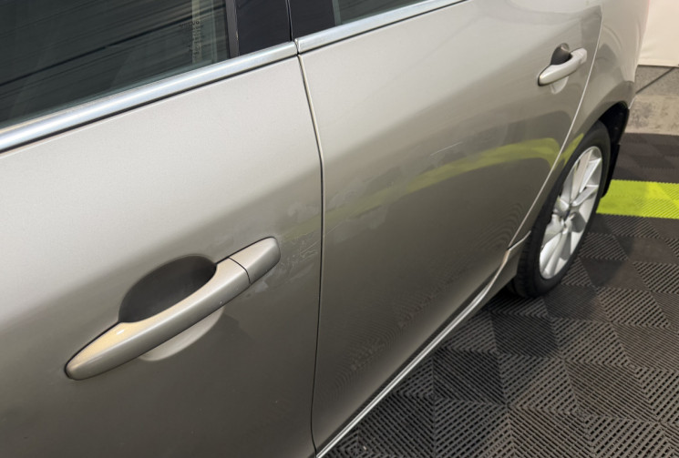 Volvo V60 Finition Momentum Suivi d’entretien complet
