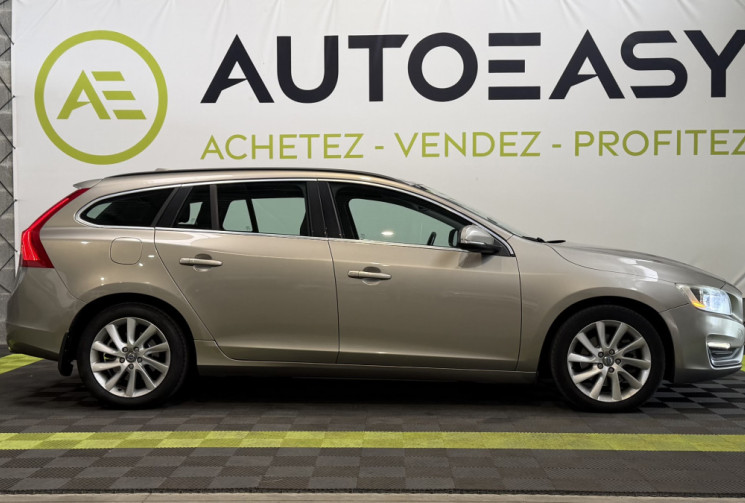 Volvo V60 Finition Momentum Suivi d’entretien complet