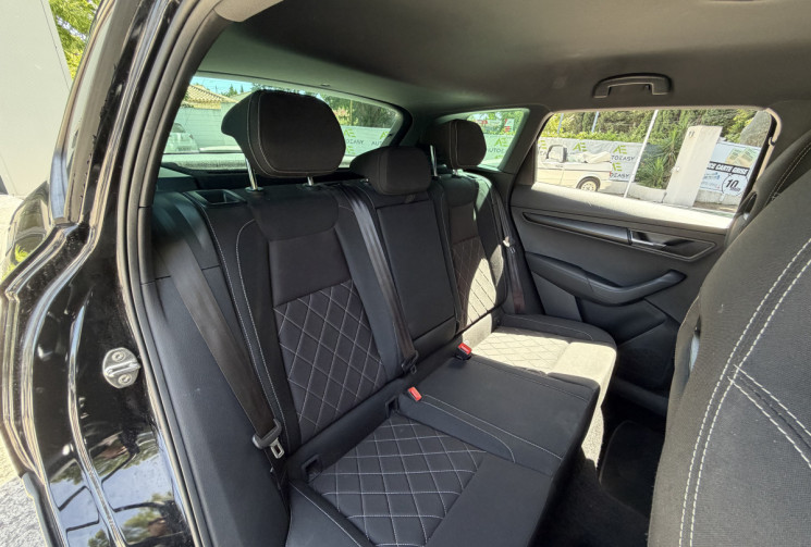 Skoda Karoq 1.6 TDI 115 Sportline DSG7 / 2ème Main / Sièges et Volant Chauffants / Suivi Skoda 