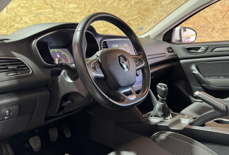 Renault Megane  IV GARANTIE 1 AN 2 PL 1.5 dCi 110 cv