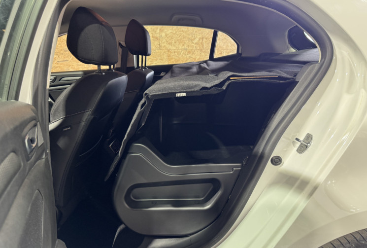 Renault Megane  IV GARANTIE 1 AN 2 PL 1.5 dCi 110 cv