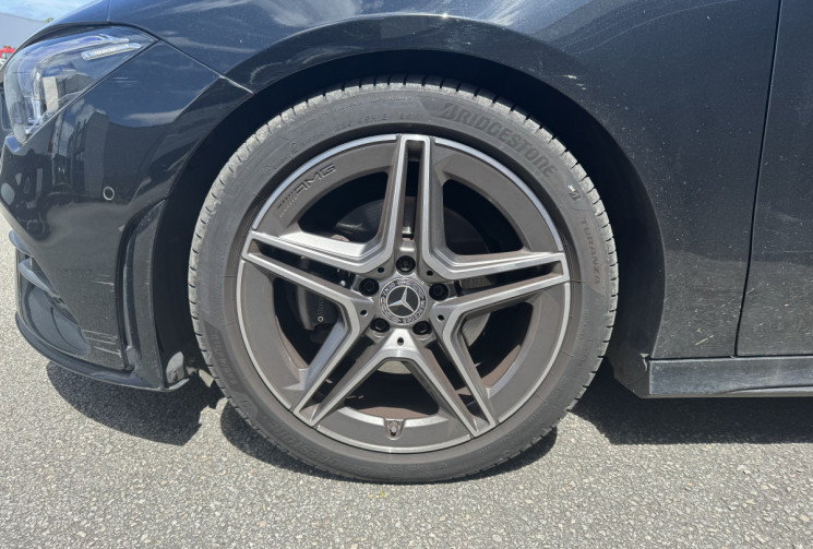 Mercedes CLA SHOOTING BRAKE 180 2.0 CDI BLUETEC 116  CV PACK AMG / TOIT OUVRANT