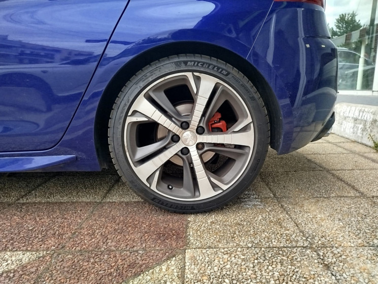 Peugeot 308 II GT 2.0 BlueHDi 181 cv