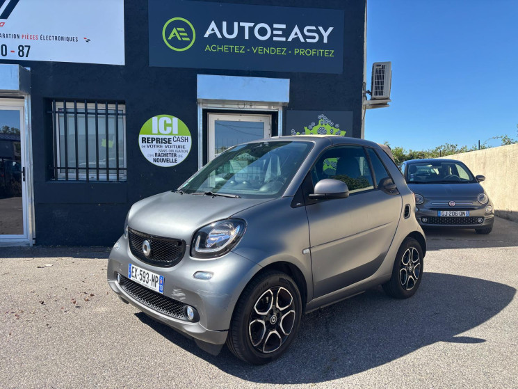 SMART FORTWO CABRIOLET 90CH PRIME CUIR / SIÈCGES CHAUFFAT / GPS / FEUX LED