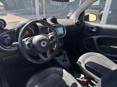SMART FORTWO CABRIOLET 90CH PRIME CUIR / SIÈCGES CHAUFFAT / GPS / FEUX LED