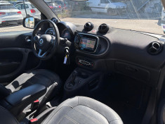 SMART FORTWO CABRIOLET 90CH PRIME CUIR / SIÈCGES CHAUFFAT / GPS / FEUX LED